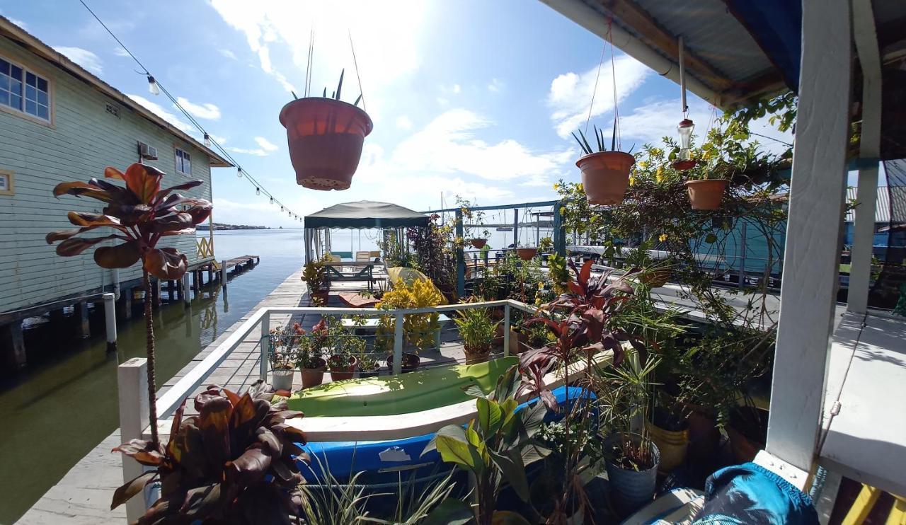 Urania House Villa Bocas del Toro Exterior photo